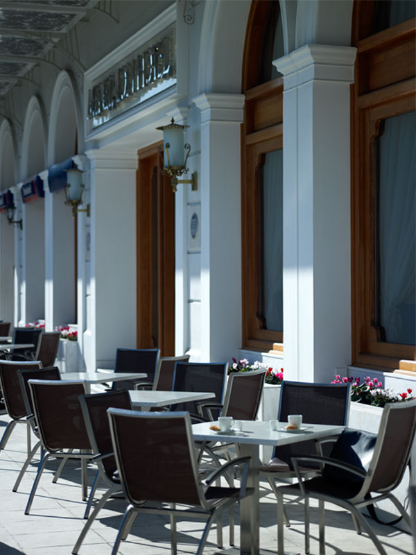 the outside cafe of hotel menelaion